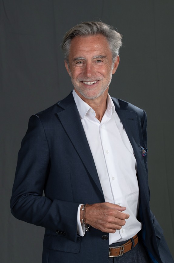 REGIS